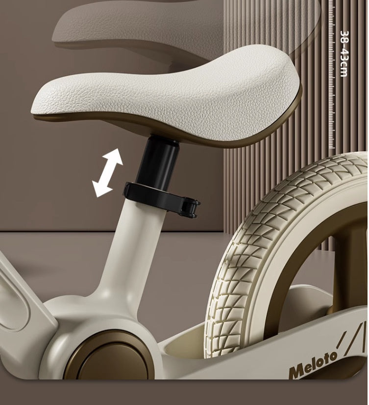 Balanscykel för Barn – Välj mellan 2 eller 4 hjul